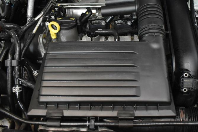 Skoda Karoq I с пробегом 2021 года, цена 2 430 000 рублей, 61220 км, внедорожник, Автокод Объявления