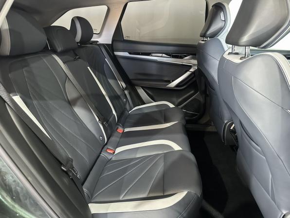Geely Atlas II с пробегом 2024 года, цена 2 620 000 рублей, 44219 км, внедорожник, Автокод Объявления