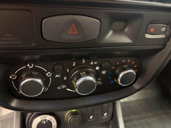 Renault Duster I с пробегом 2013 года, цена 1 049 000 рублей, 188673 км, внедорожник, Автокод Объявления