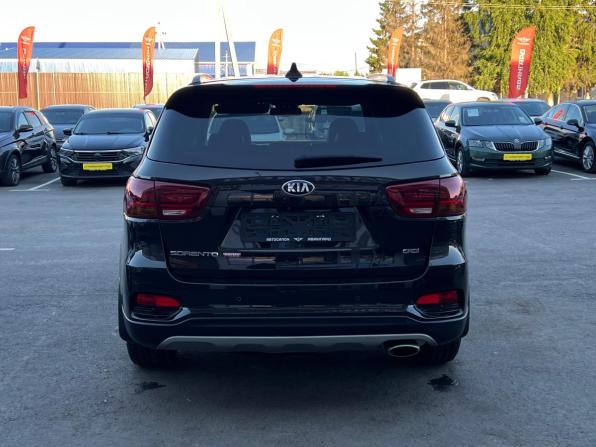 Kia Sorento III Prime Рестайлинг с пробегом 2018 года, цена 2 800 000 рублей, 147500 км, внедорожник, Автокод Объявления