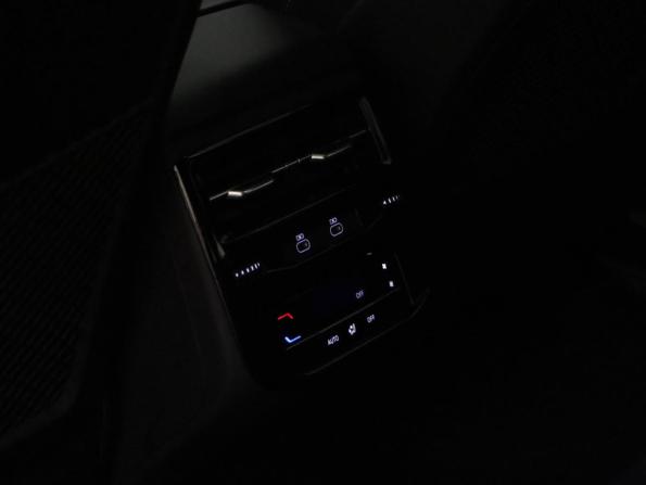 Audi Q6 с пробегом 2023 года, цена 6 350 000 рублей, 54786 км, внедорожник, Автокод Объявления