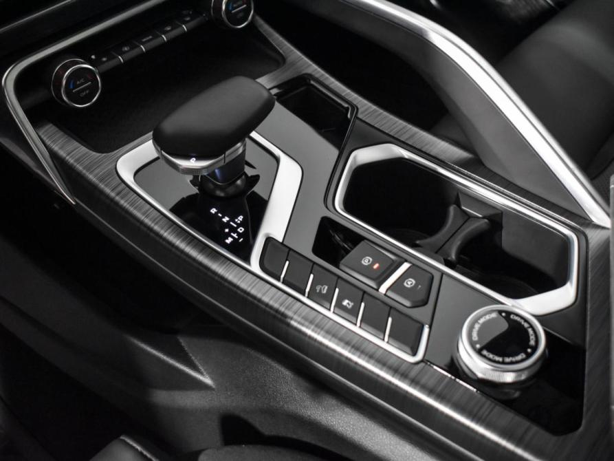 Geely Tugella I Рестайлинг Санкт-Петербург  - изображение 11