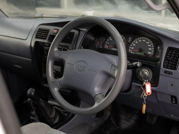 Toyota Hilux Surf III с пробегом 1998 года, цена 1 200 000 рублей, 280460 км, внедорожник, Автокод Объявления