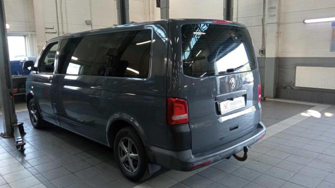 Volkswagen Caravelle T5 Рестайлинг с пробегом 2013 года, цена 1 906 000 рублей, 298989 км, минивэн, Автокод Объявления