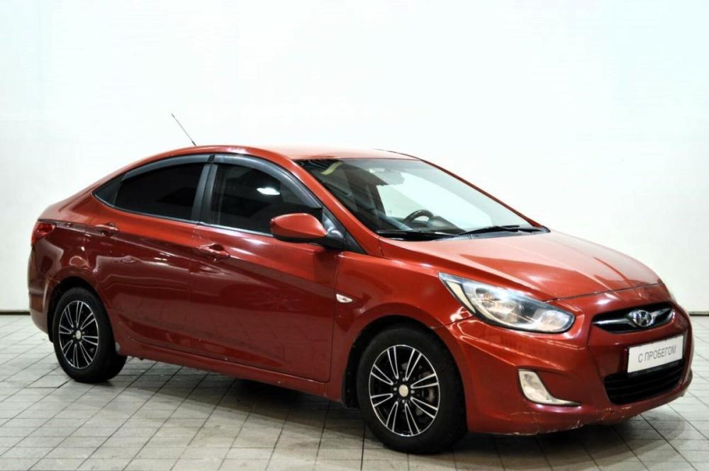 Hyundai Solaris I Сургут  - изображение 3
