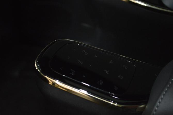 GAC M8 с пробегом 2024 года, цена 5 100 000 рублей, 4000 км, минивэн, Автокод Объявления