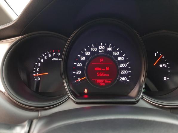 Kia Ceed II Рестайлинг с пробегом 2017 года, цена 1 039 000 рублей, 188915 км, хэтчбек, Автокод Объявления