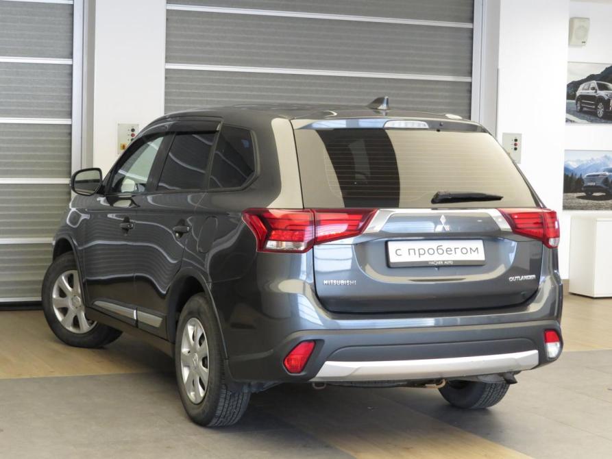 Mitsubishi Outlander III Рестайлинг 2 Санкт-Петербург  - изображение 4