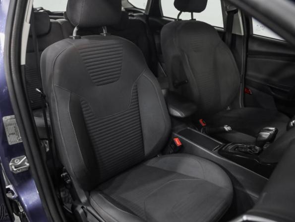 Ford Focus III Рестайлинг с пробегом 2016 года, цена 899 777 рублей, 160980 км, хэтчбек, Автокод Объявления