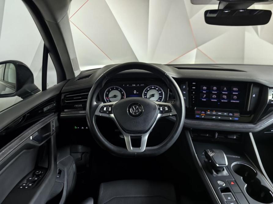 Volkswagen Touareg III Москва  - изображение 22