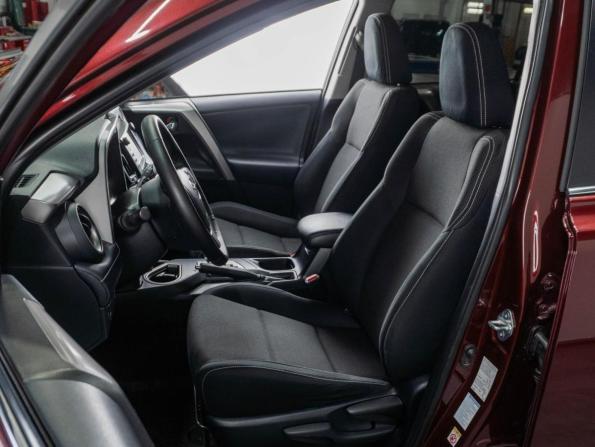Toyota RAV4 IV (XA40) Рестайлинг с пробегом 2018 года, цена 2 550 000 рублей, 96555 км, внедорожник, Автокод Объявления