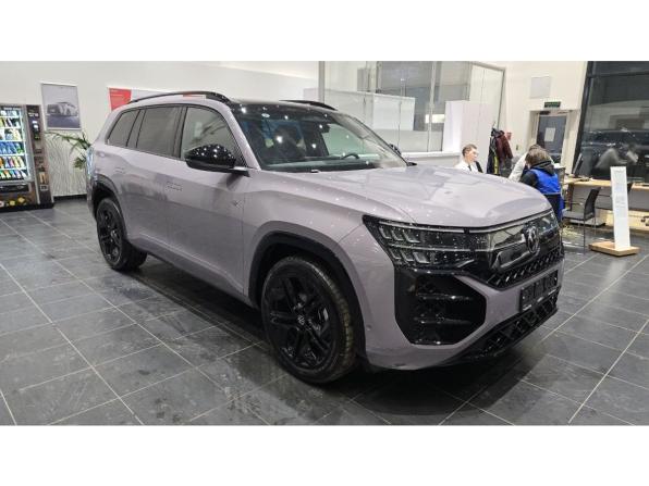 Новый Volkswagen Teramont II (China Market) 2026 года, цена 6 499 000 рублей, внедорожник, Автокод Объявления