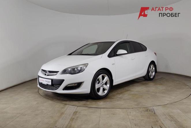 Opel Astra H Рестайлинг с пробегом 2013 года, цена 599 000 рублей, 170351 км, седан, Автокод Объявления