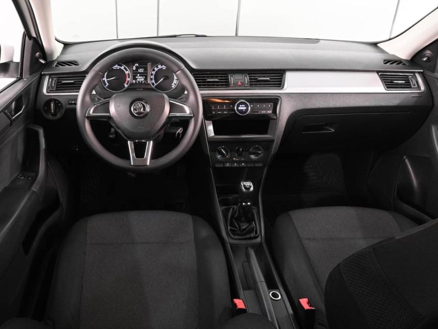 Skoda Rapid I Рестайлинг Ростов-на-Дону  - изображение 6