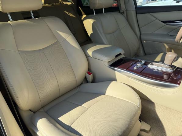 Infiniti Q70 I Рестайлинг с пробегом 2015 года, цена 1 395 000 рублей, 192769 км, седан, Автокод Объявления
