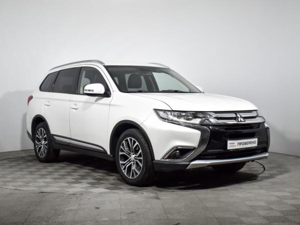 Mitsubishi Outlander III Рестайлинг 2 с пробегом 2017 года, цена 1 910 000 рублей, 93100 км, внедорожник, Автокод Объявления