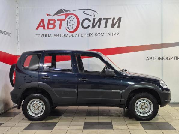 Chevrolet Niva I Рестайлинг с пробегом 2015 года, цена 592 000 рублей, 169000 км, внедорожник, Автокод Объявления