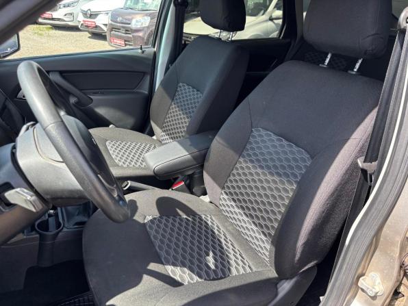 Lada (ВАЗ) Granta I Рестайлинг с пробегом 2021 года, цена 700 000 рублей, 36800 км, хэтчбек, Автокод Объявления
