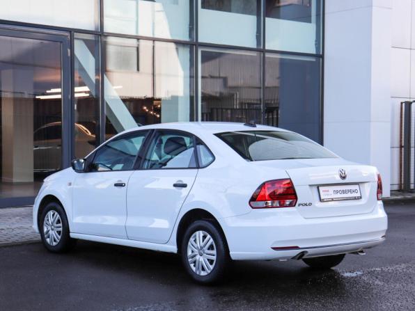 Volkswagen Polo V Рестайлинг с пробегом 2017 года, цена 1 057 000 рублей, 116488 км, седан, Автокод Объявления