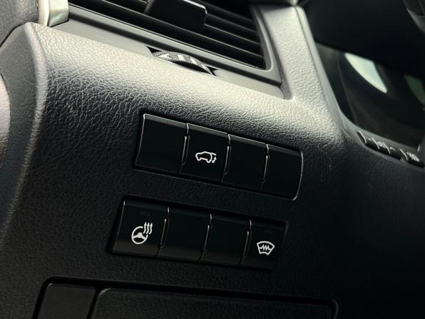 Lexus RX IV Рестайлинг с пробегом 2019 года, цена 4 856 700 рублей, 84094 км, внедорожник, Автокод Объявления