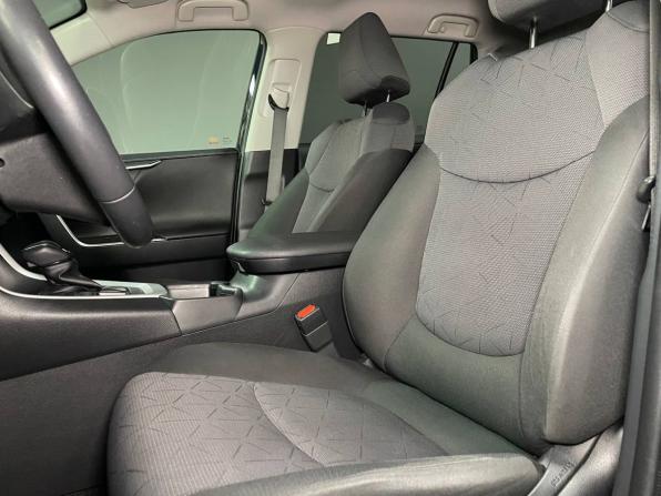 Toyota RAV4 V (XA50) с пробегом 2020 года, цена 3 895 000 рублей, 68638 км, внедорожник, Автокод Объявления