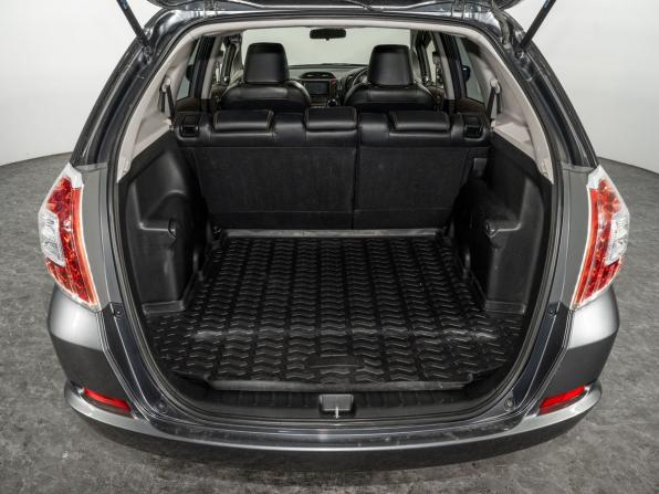 Honda Fit Shuttle I Рестайлинг с пробегом 2013 года, цена 1 070 000 рублей, 138520 км, универсал, Автокод Объявления