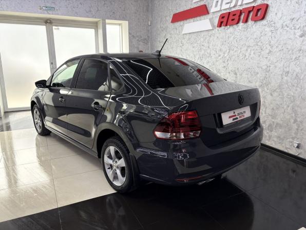 Volkswagen Polo V Рестайлинг с пробегом 2018 года, цена 1 195 000 рублей, 112888 км, седан, Автокод Объявления