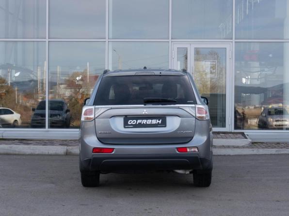 Mitsubishi Outlander III с пробегом 2012 года, цена 1 421 000 рублей, 247882 км, внедорожник, Автокод Объявления