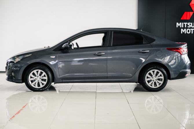Hyundai Solaris II Рестайлинг с пробегом 2021 года, цена 1 330 000 рублей, 85154 км, седан, Автокод Объявления