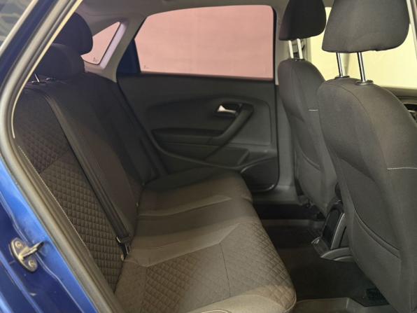 Volkswagen Polo V Рестайлинг с пробегом 2018 года, цена 1 100 000 рублей, 142791 км, седан, Автокод Объявления