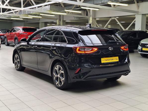 Kia Ceed III с пробегом 2018 года, цена 1 640 000 рублей, 96050 км, хэтчбек, Автокод Объявления