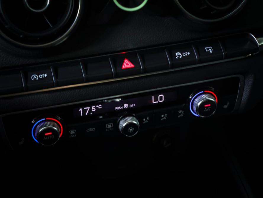 Audi A3 III (8V) Москва  - изображение 17
