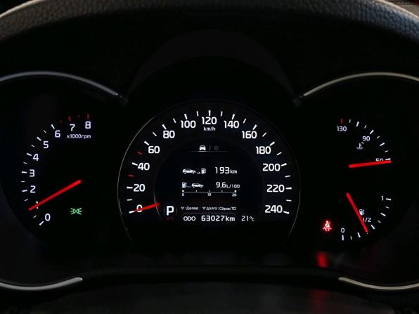 Kia Sorento II Рестайлинг с пробегом 2015 года, цена 2 089 000 рублей, 63026 км, внедорожник, Автокод Объявления