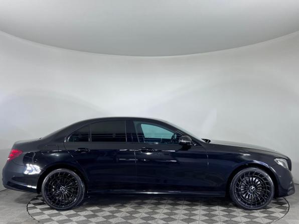 Mercedes-Benz E-Класс V (W213 S213 C238) с пробегом 2018 года, цена 3 230 000 рублей, 128641 км, седан, Автокод Объявления