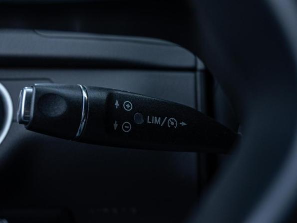 Mercedes-Benz C-Класс III (W204) Рестайлинг с пробегом 2013 года, цена 1 300 000 рублей, 237130 км, седан, Автокод Объявления