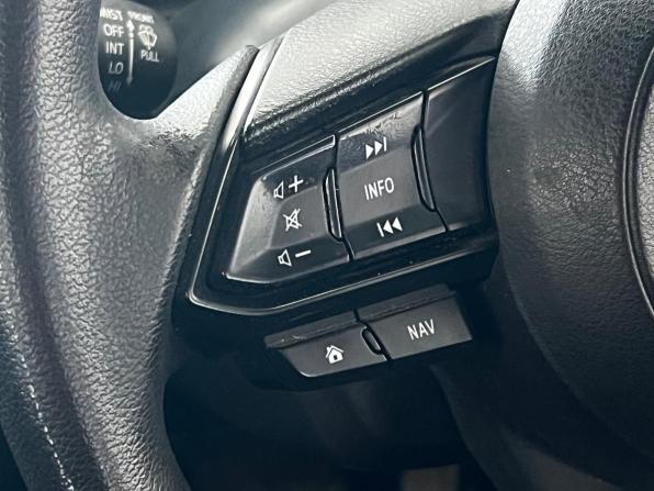 Mazda Demio IV (DJ) с пробегом 2017 года, цена 915 000 рублей, 160177 км, хэтчбек, Автокод Объявления