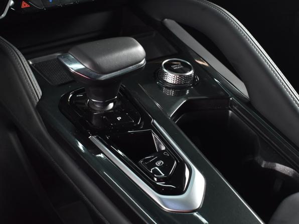 Geely Monjaro I с пробегом 2023 года, цена 3 549 995 рублей, 12486 км, внедорожник, Автокод Объявления