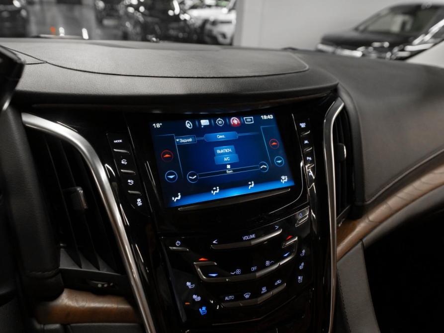 Cadillac Escalade IV Москва  - изображение 24