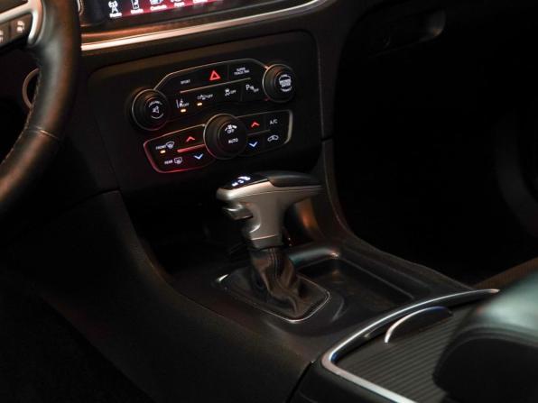 Dodge Charger VII (LD) Рестайлинг с пробегом 2015 года, цена 3 459 000 рублей, 141804 км, седан, Автокод Объявления
