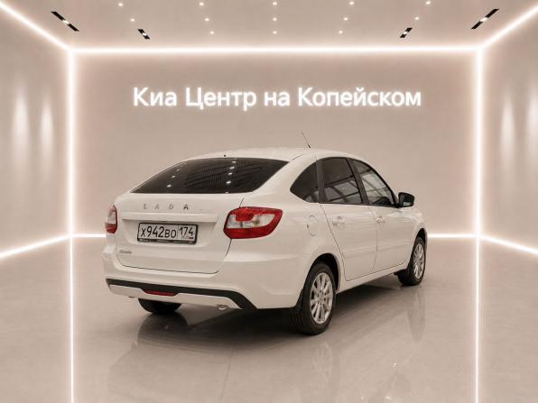 Lada (ВАЗ) Granta I Рестайлинг с пробегом 2023 года, цена 945 000 рублей, 17445 км, лифтбек, Автокод Объявления