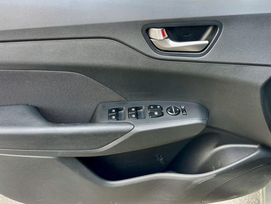 Hyundai Solaris II Владимир  - изображение 13