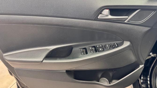 Hyundai Tucson III с пробегом 2017 года, цена 2 135 000 рублей, 80579 км, внедорожник, Автокод Объявления