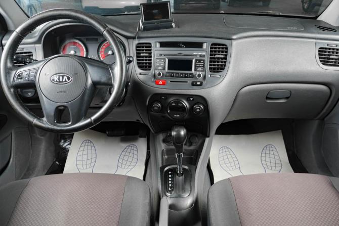 Kia Rio II Рестайлинг с пробегом 2011 года, цена 719 000 рублей, 147100 км, седан, Автокод Объявления