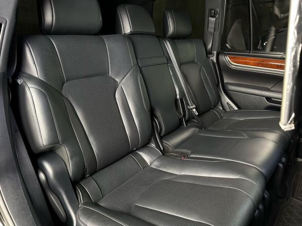 Lexus LX III Рестайлинг 2 с пробегом 2016 года, цена 6 500 000 рублей, 168802 км, внедорожник, Автокод Объявления