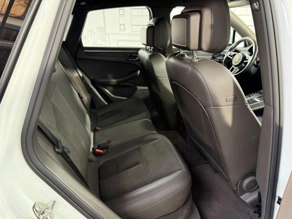 Porsche Macan I Рестайлинг с пробегом 2019 года, цена 4 193 000 рублей, 82817 км, внедорожник, Автокод Объявления