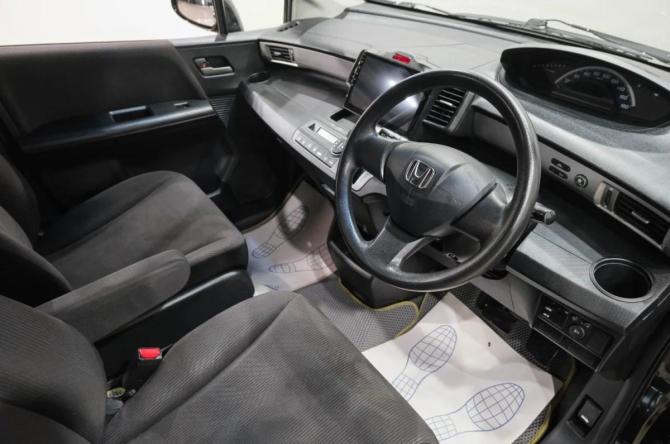 Honda Freed I с пробегом 2011 года, цена 969 000 рублей, 203000 км, компактвэн, Автокод Объявления