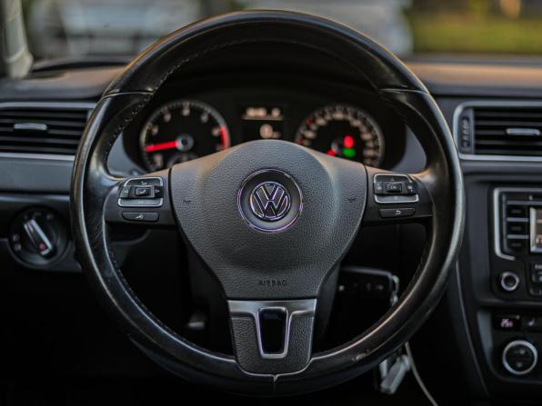 Volkswagen Jetta VI с пробегом 2014 года, цена 1 320 000 рублей, 75391 км, седан, Автокод Объявления