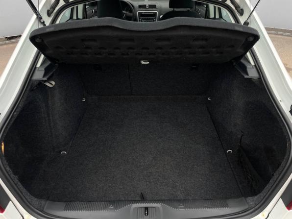 Skoda Octavia II (A5) Рестайлинг с пробегом 2012 года, цена 810 000 рублей, 239990 км, лифтбек, Автокод Объявления