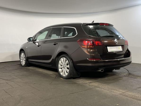 Opel Astra J с пробегом 2012 года, цена 699 900 рублей, 207367 км, универсал, Автокод Объявления