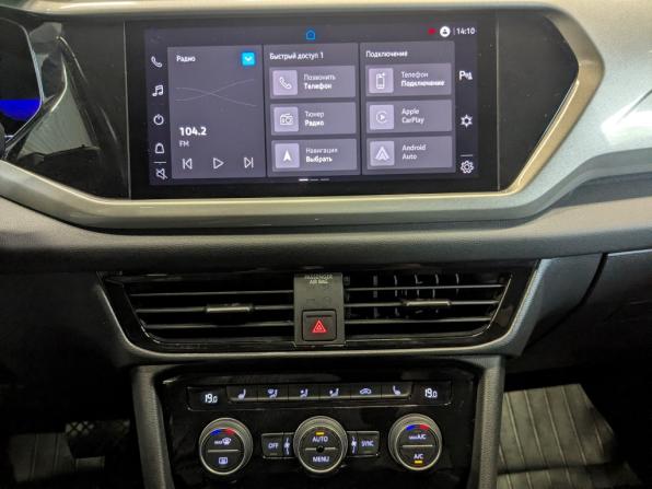 Volkswagen Taos I с пробегом 2022 года, цена 2 450 000 рублей, 95360 км, внедорожник, Автокод Объявления